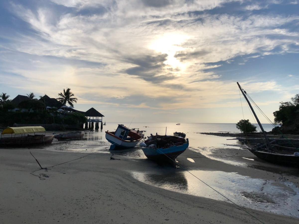 Ngalawa Hotel And Resort Zanzibar Eksteriør billede